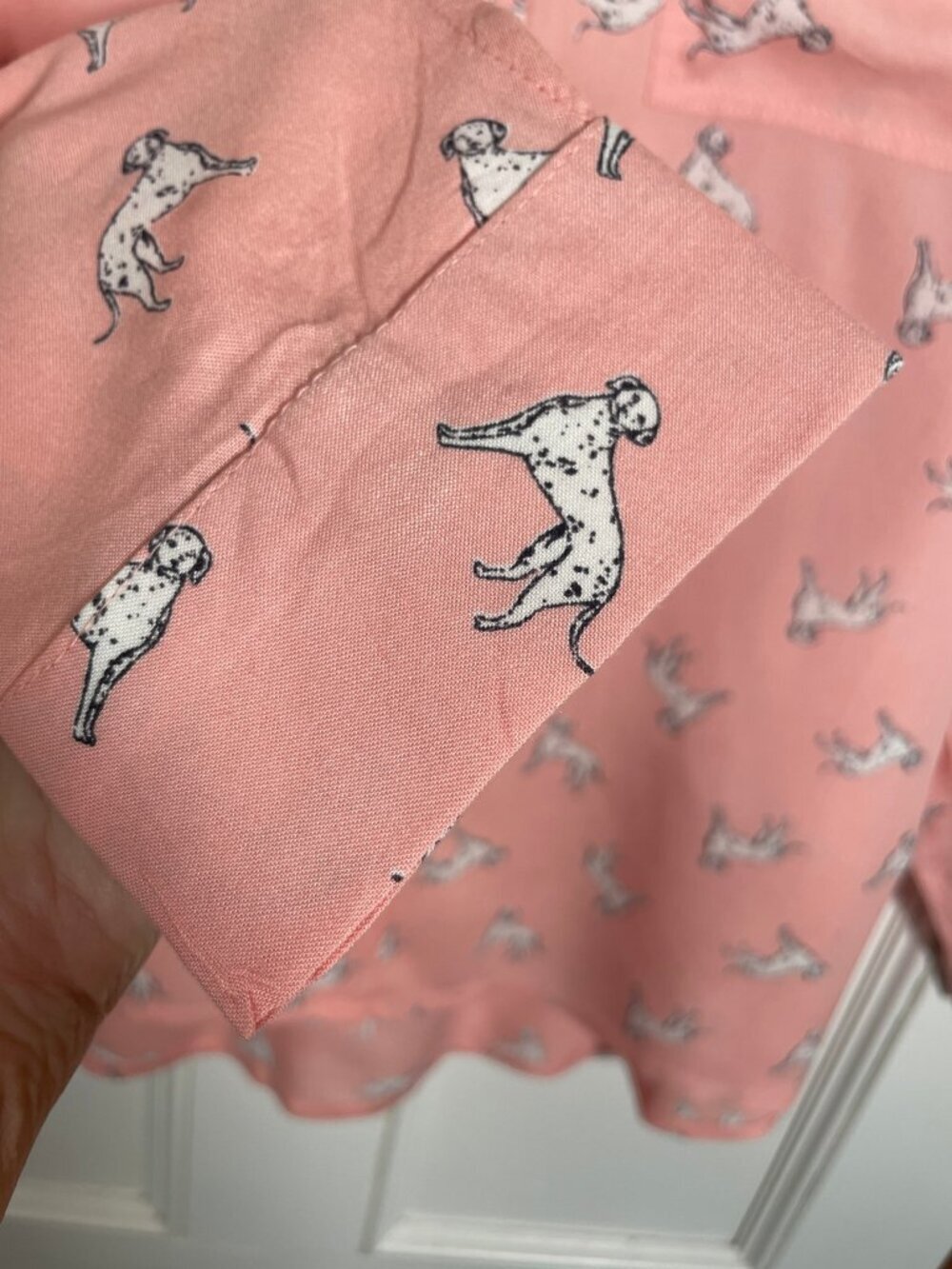 C&C California Button Up Long Sleeve Blouse Shirt LARGE Pink Dogs NEW - Picture 5 of 10
